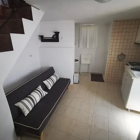 Charming White House Retreat With Balcony In Paros Lefkes Lefkes (Paros)
